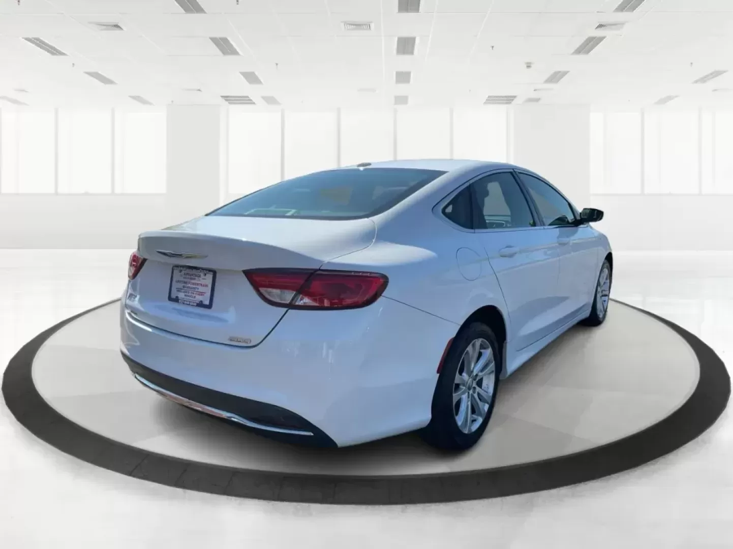 2015 Chrysler 200 Limited (1C3CCCAB5FN) with an 2.4L L4 DOHC 16V engine, 9-Speed Automatic transmission, located at 8750 N County Rd 25A, Piqua, OH, 45356, (937) 908-9800, 40.164391, -84.232513 - Photo#1