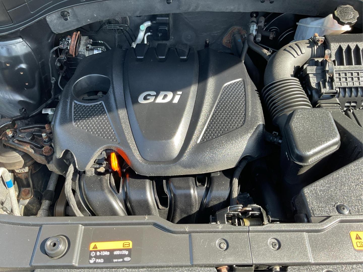 2014 Kia Sorento LX (5XYKT3A69EG) with an 2.4L I-4 gasoline direct injection engine, located at 1951 S Dayton Lakeview Rd., New Carlisle, OH, 45344, (937) 908-9800, 39.890999, -84.050255 - Photo#10