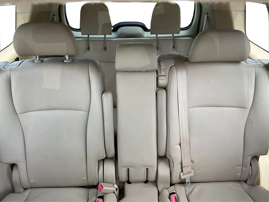 2008 Toyota Highlander Sport (JTEES43A082) with an 3.5L V-6 DOHC engine, located at 1099 N County Rd 25A , Troy, OH, 45373, (937) 908-9800, 40.057079, -84.212883 - 2008 Toyota Highlander Sport - Photo#12