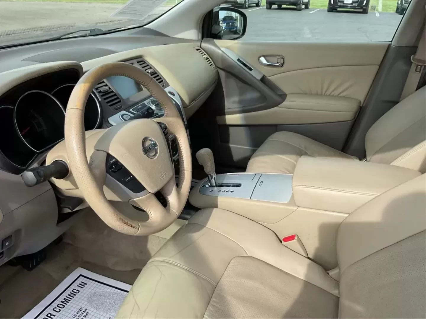2010 Nissan Murano SL (JN8AZ1MW4AW) with an 3.5L V-6 DOHC engine, located at 1099 N County Rd 25A, Troy, OH, 45373, (937) 908-9800, 40.057079, -84.212883 - One Owner - Photo#8