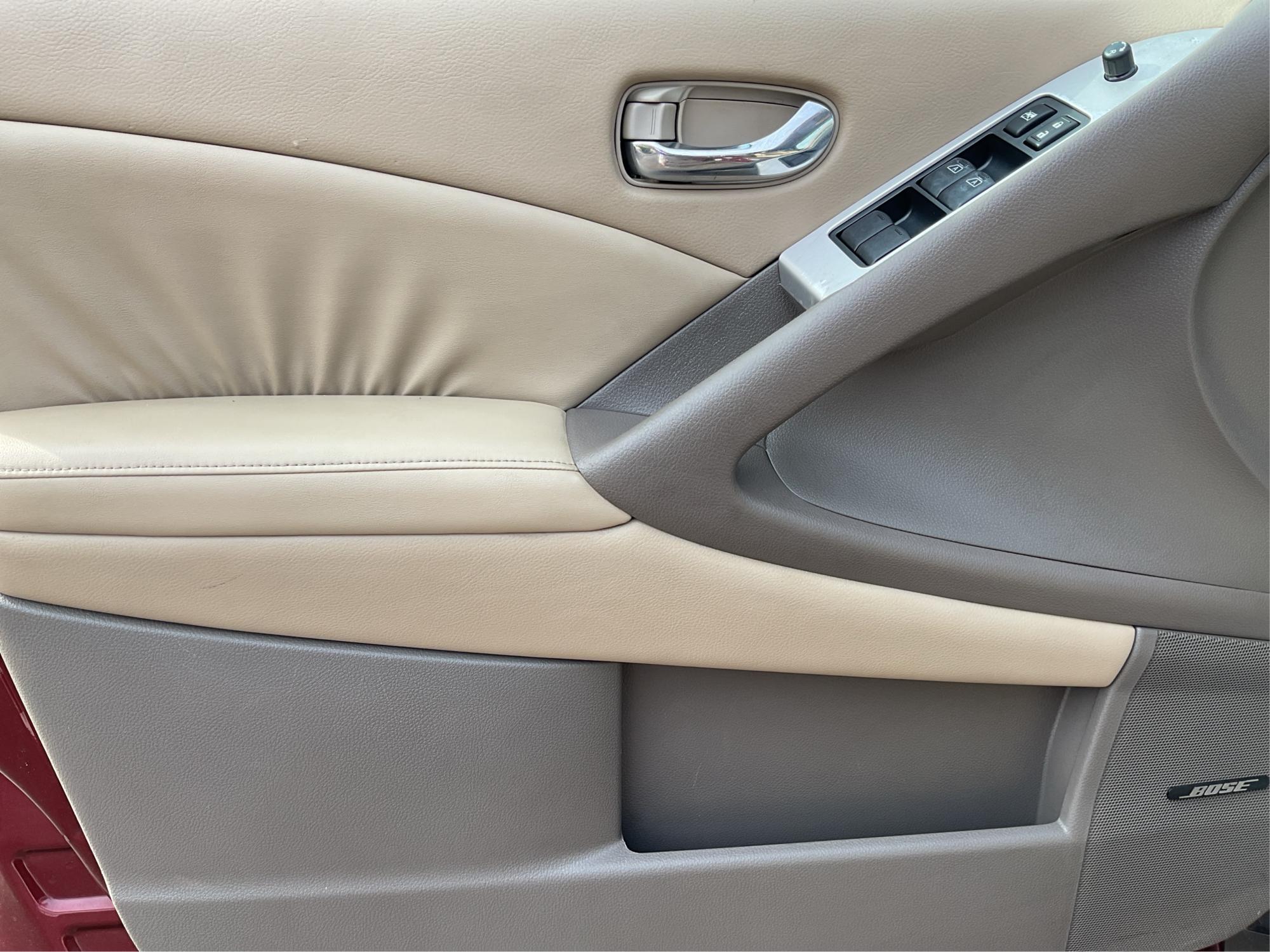 2010 Nissan Murano SL (JN8AZ1MW4AW) with an 3.5L V-6 DOHC engine, located at 1099 N County Rd 25A , Troy, OH, 45373, (937) 908-9800, 40.057079, -84.212883 - Photo#15