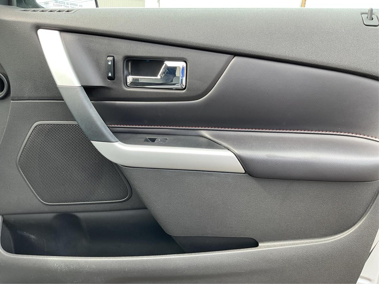 2013 Ford Edge Limited (2FMDK4KC2DB) with an 3.5L V-6 DOHC engine, located at 8750 N County Rd 25A, Piqua, OH, 45356, (937) 908-9800, 40.164391, -84.232513 - Photo#19