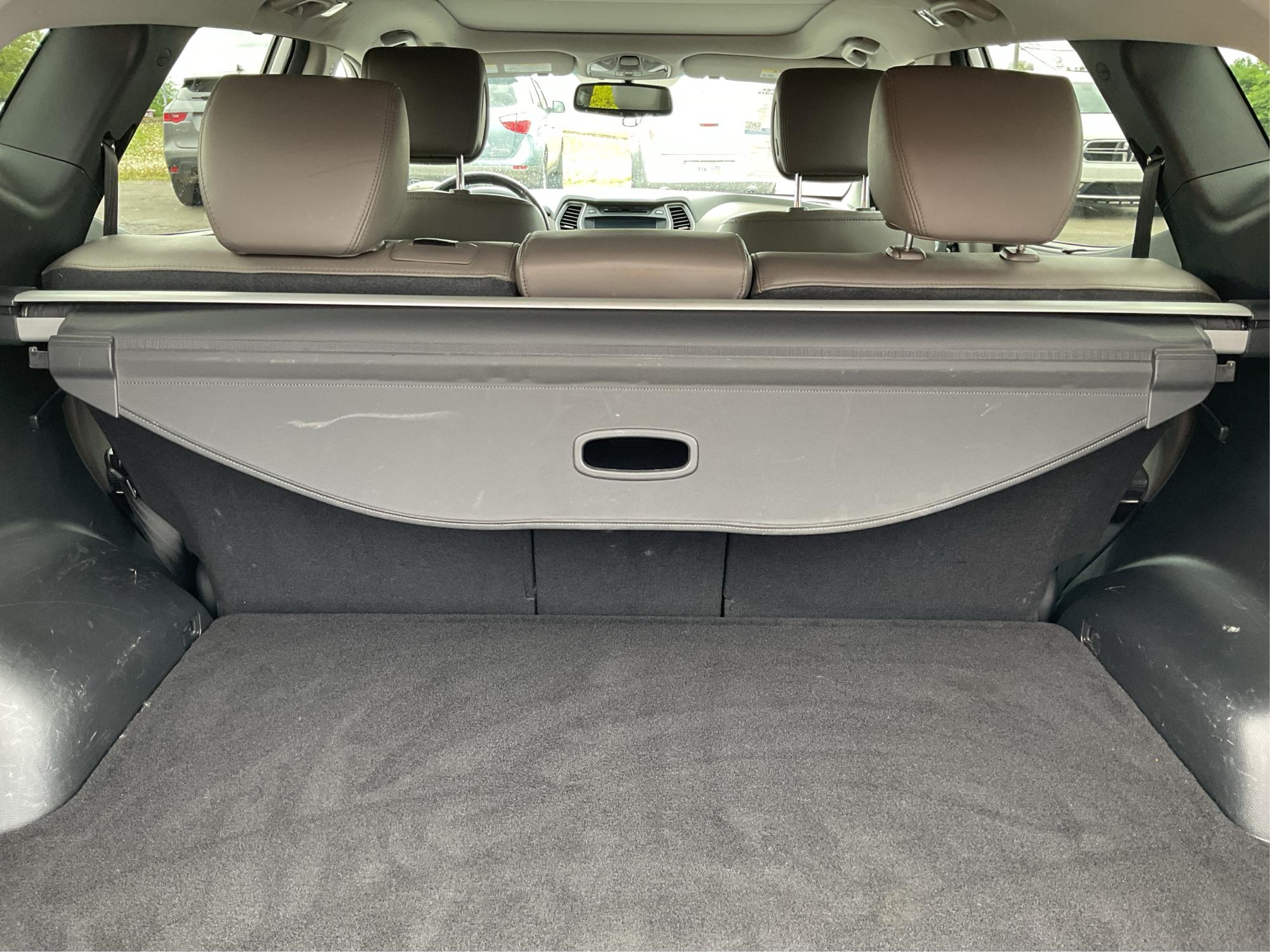 2013 Hyundai Santa Fe Sport (5XYZU3LB9DG) with an Theta II 2.4L I-4 gasoline direct injection engine, located at 880 E. National Road, Vandalia, OH, 45377, (937) 908-9800, 39.891918, -84.183594 - Photo#10