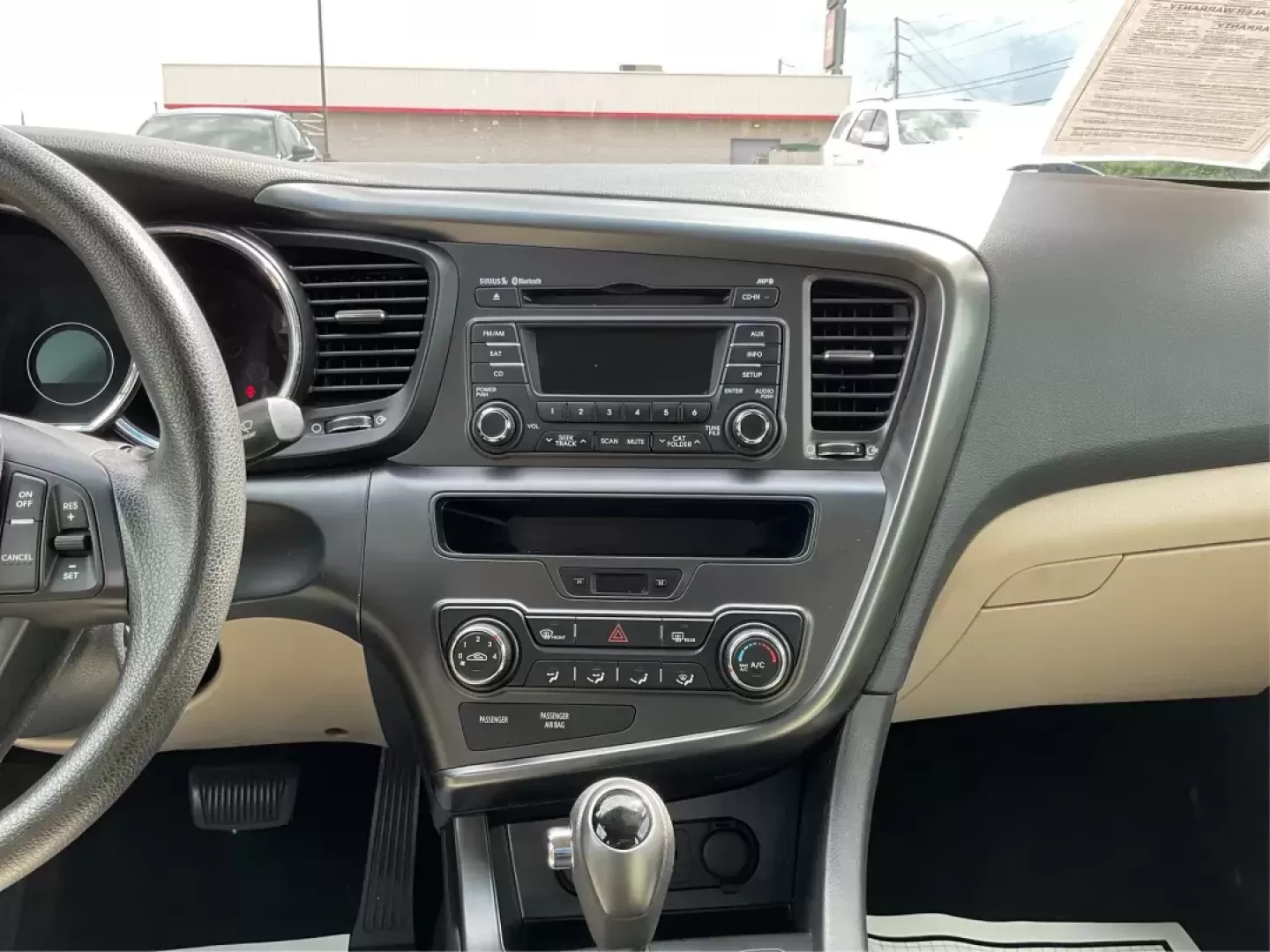 2013 Kia Optima LX (5XXGM4A71DG) with an 2.4L I-4 gasoline direct injection engine, located at 880 E. National Road, Vandalia, OH, 45377, (937) 908-9800, 39.891918, -84.183594 - Photo#12