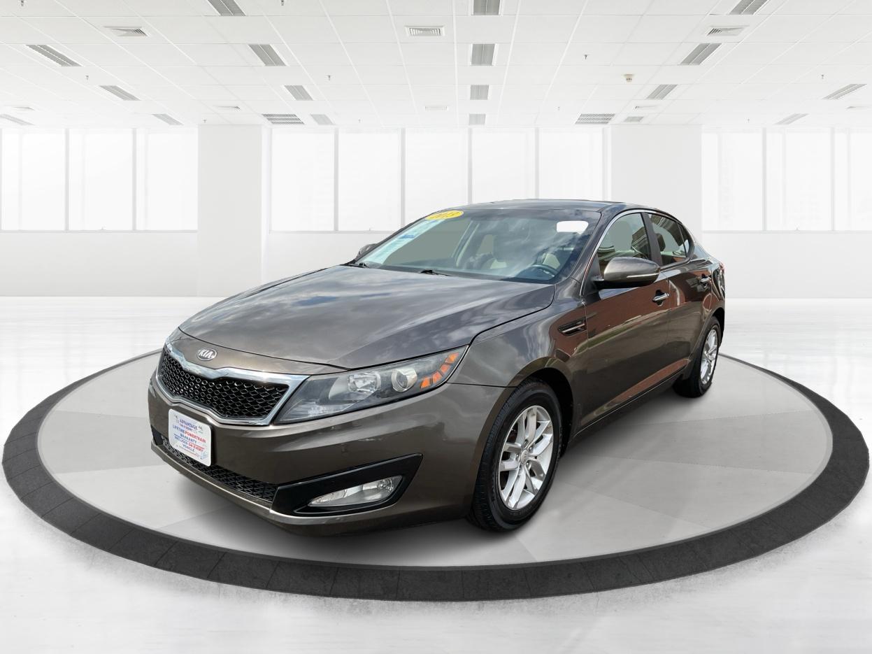 2013 Kia Optima LX (5XXGM4A71DG) with an 2.4L I-4 gasoline direct injection engine, located at 880 E. National Road, Vandalia, OH, 45377, (937) 908-9800, 39.891918, -84.183594 - Photo#7