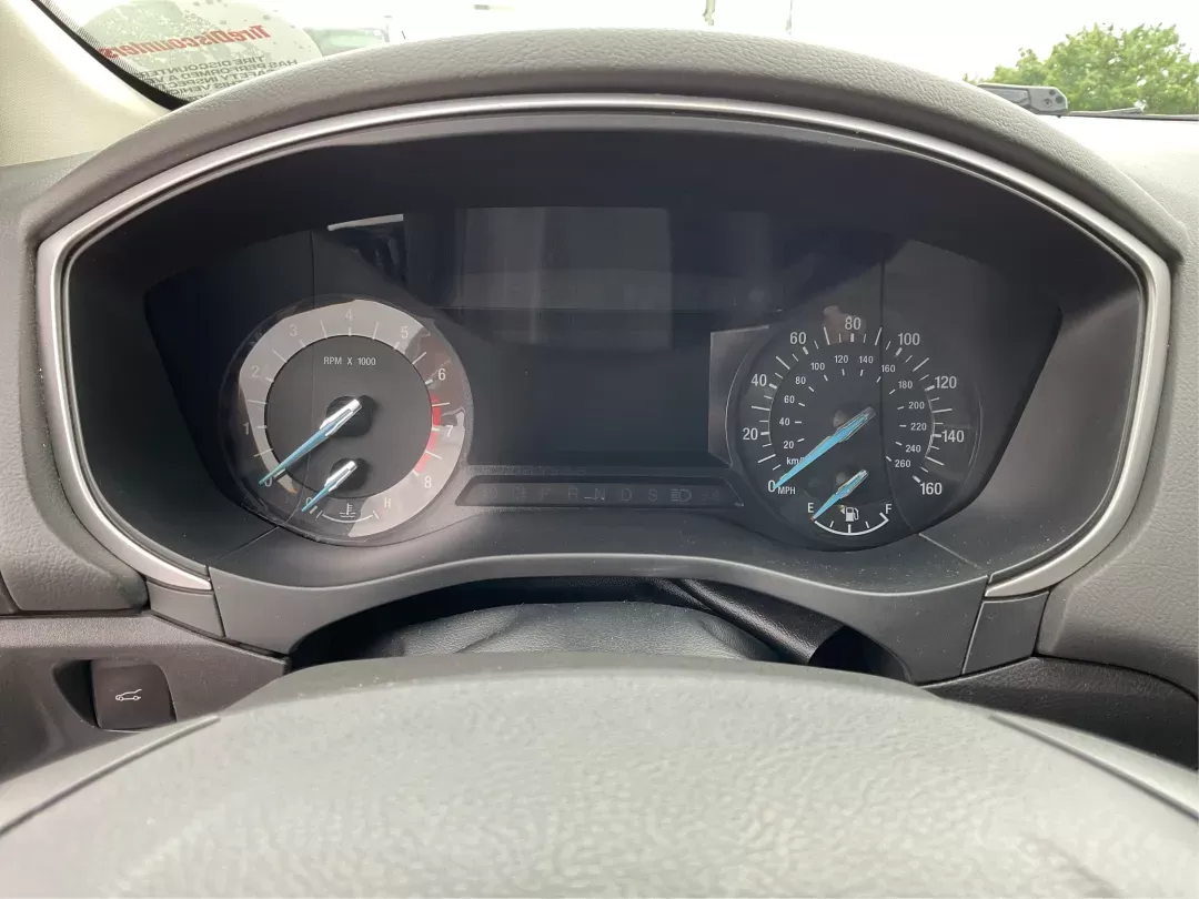2014 Ford Fusion SE (3FA6P0H78ER) with an Other engine, located at 1184 Kauffman Ave, Fairborn, OH, 45324, (937) 908-9800, 39.807072, -84.030914 - 2014 Ford Fusion SE - Photo#14