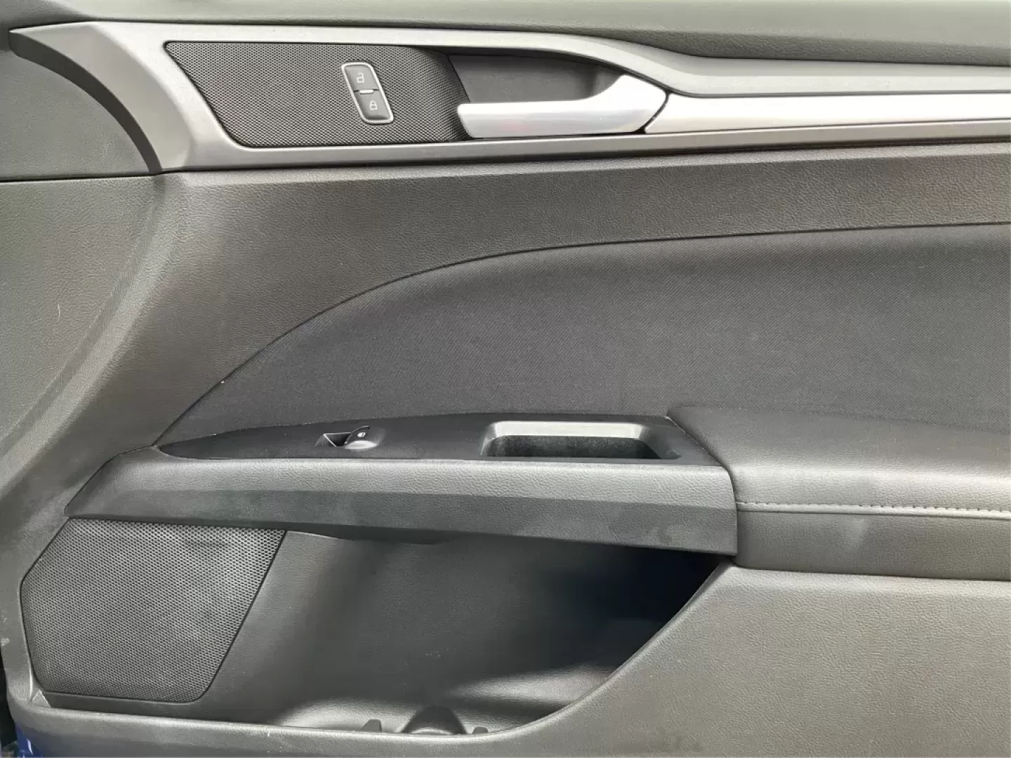 2014 Ford Fusion SE (3FA6P0H78ER) with an Other engine, located at 1184 Kauffman Ave, Fairborn, OH, 45324, (937) 908-9800, 39.807072, -84.030914 - Photo#19