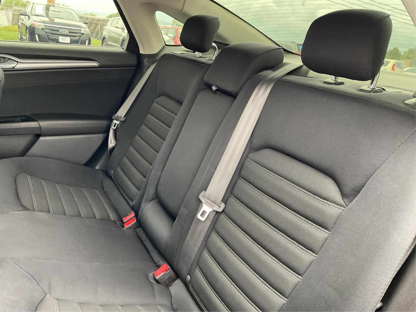 2014 Ford Fusion SE (3FA6P0H78ER) with an Other engine, located at 1184 Kauffman Ave, Fairborn, OH, 45324, (937) 908-9800, 39.807072, -84.030914 - Photo#9