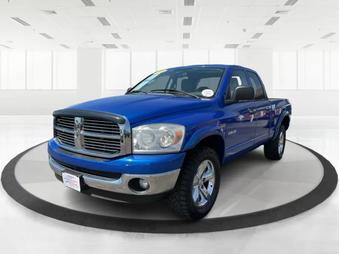 2008 Dodge Ram 1500 SLT (1D7HU18288J) with an HEMI Magnum 5.7L V-8 regular unleaded engine, located at 1230 East Main St, Xenia, OH, 45385, (937) 908-9800, 39.688026, -83.910172 - 2008 Dodge Ram 1500 SLT - Photo#7