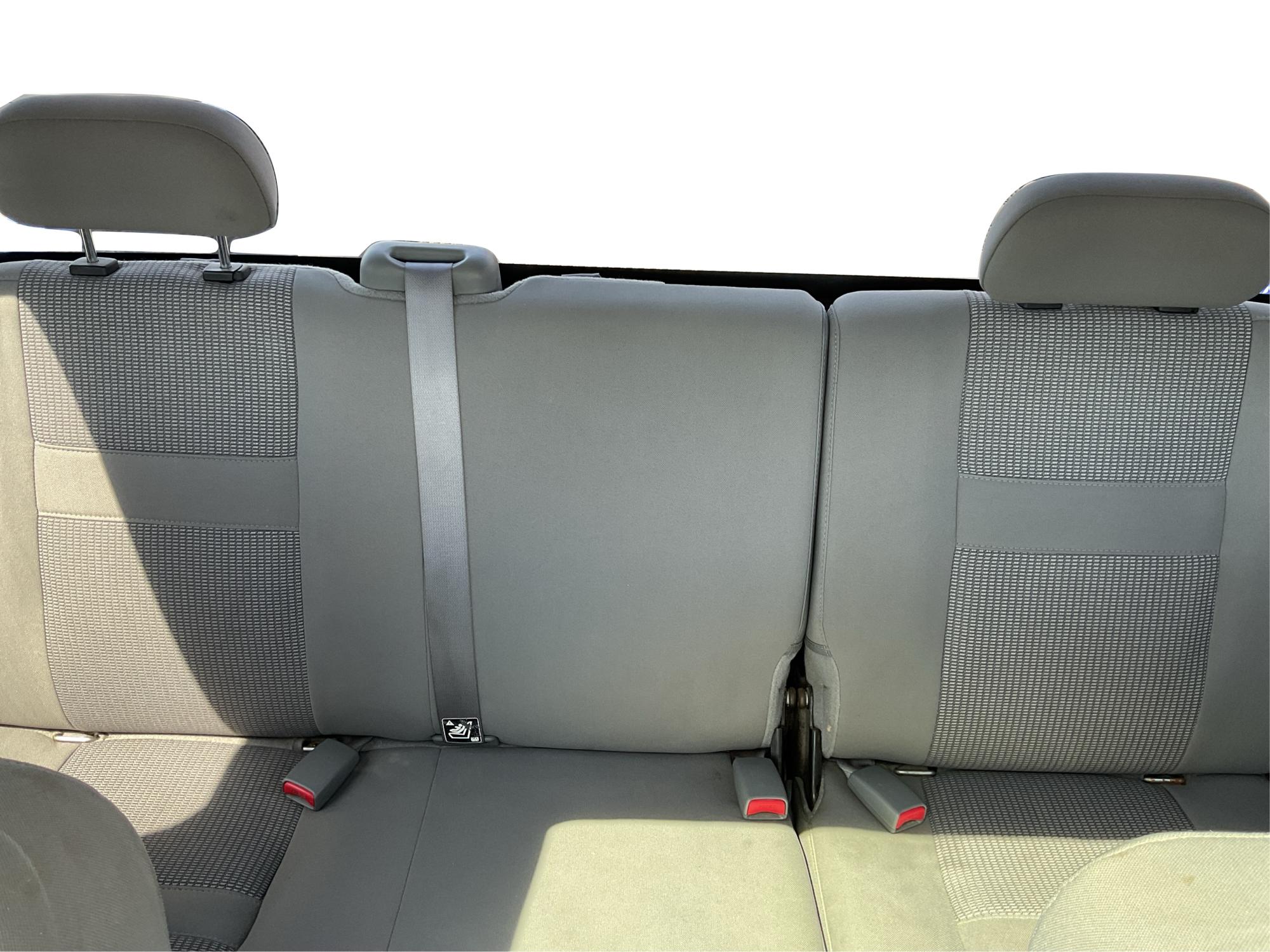 2008 Dodge Ram 1500 SLT (1D7HU18288J) with an HEMI Magnum 5.7L V-8 regular unleaded engine, located at 1230 East Main St, Xenia, OH, 45385, (937) 908-9800, 39.688026, -83.910172 - Photo#13