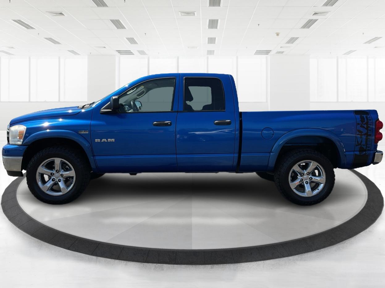 2008 Dodge Ram 1500 SLT (1D7HU18288J) with an HEMI Magnum 5.7L V-8 regular unleaded engine, located at 1230 East Main St, Xenia, OH, 45385, (937) 908-9800, 39.688026, -83.910172 - Photo#6