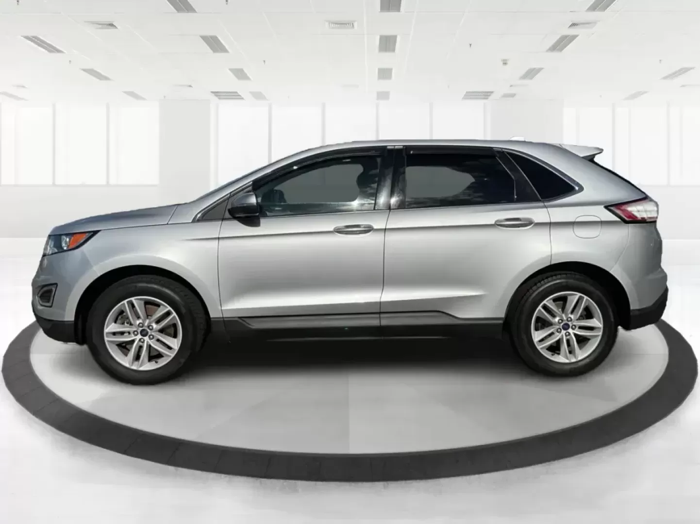 2018 Ford Edge SEL (2FMPK4J8XJB) with an 3.5L V-6 DOHC engine, located at 401 Woodman Dr, Riverside, OH, 45431, (937) 908-9800, 39.760899, -84.123421 - Photo#5