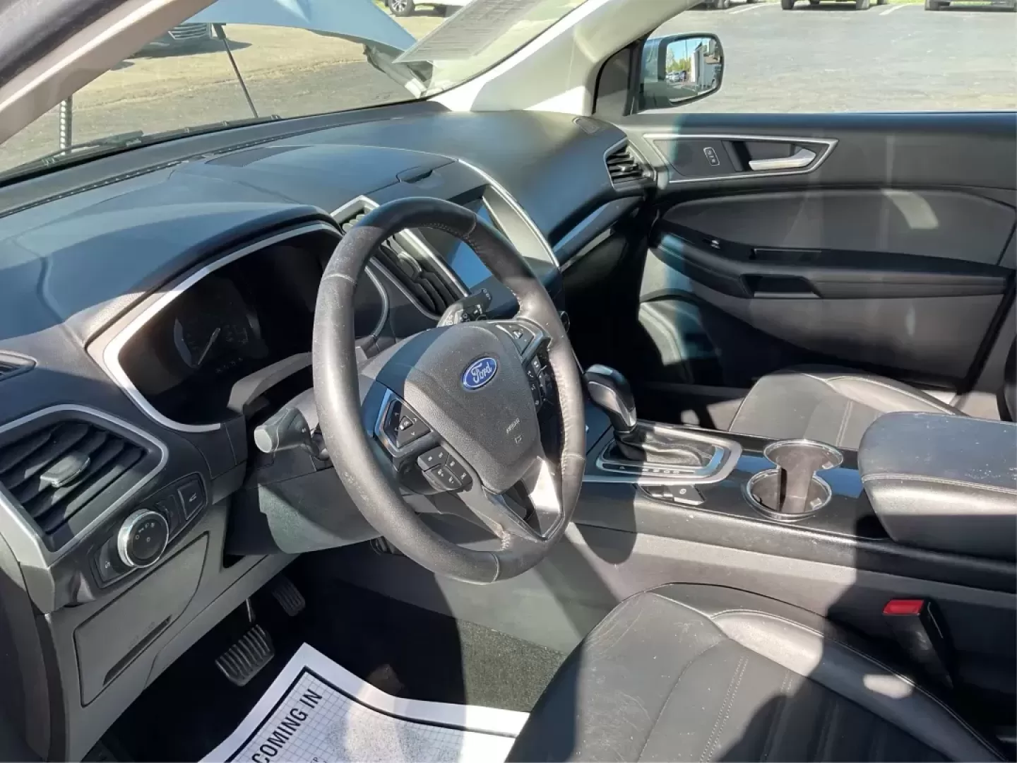 2018 Ford Edge SEL (2FMPK4J8XJB) with an 3.5L V-6 DOHC engine, located at 401 Woodman Dr, Riverside, OH, 45431, (937) 908-9800, 39.760899, -84.123421 - Photo#8