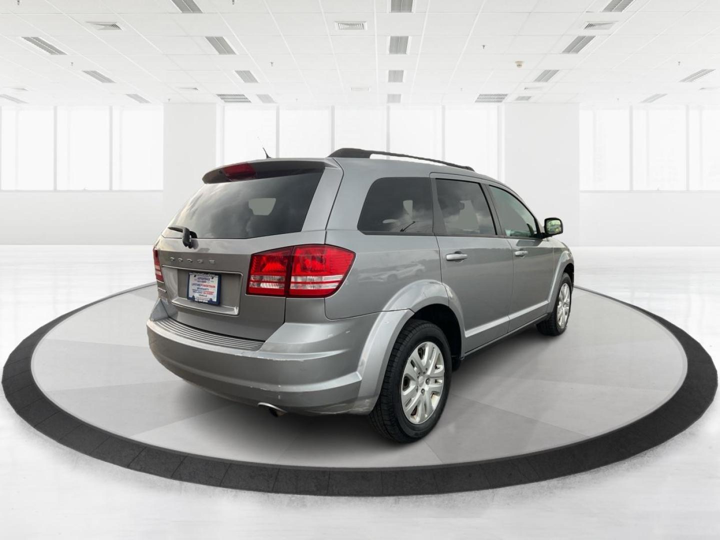 2016 Dodge Journey SE (3C4PDCAB7GT) with an Tigershark MultiAir 2.4L I-4 DOHC engine, located at 8750 N County Rd 25A, Piqua, OH, 45356, (937) 908-9800, 40.164391, -84.232513 - Photo#2