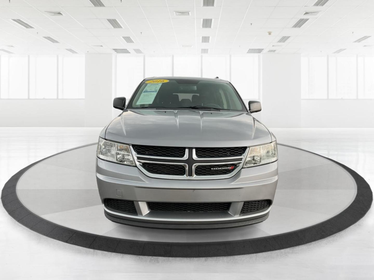 2016 Dodge Journey SE (3C4PDCAB7GT) with an Tigershark MultiAir 2.4L I-4 DOHC engine, located at 8750 N County Rd 25A, Piqua, OH, 45356, (937) 908-9800, 40.164391, -84.232513 - Photo#7