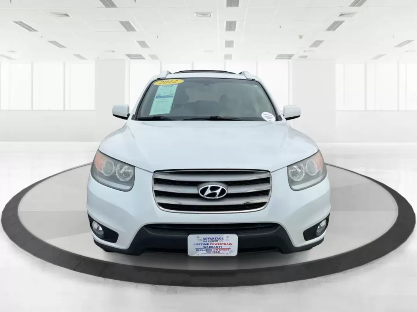 2012 Hyundai Santa Fe Limited V6 (5XYZKDAG5CG) with an 3.5L V-6 DOHC engine, located at 1230 East Main St, Xenia, OH, 45385, (937) 908-9800, 39.688026, -83.910172 - 2012 Hyundai Santa Fe Limited V6 - Photo#6