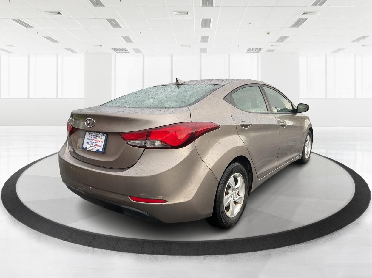 2014 Hyundai Elantra SE (5NPDH4AE2EH) with an Nu 1.8L I-4 DOHC engine, located at 1951 S Dayton Lakeview Rd., New Carlisle, OH, 45344, (937) 908-9800, 39.890999, -84.050255 - 2014 Hyundai Elantra SE - Photo#2