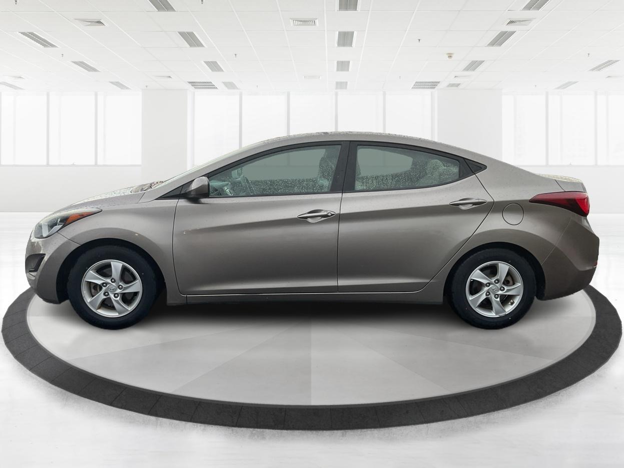 2014 Hyundai Elantra SE (5NPDH4AE2EH) with an Nu 1.8L I-4 DOHC engine, located at 1951 S Dayton Lakeview Rd., New Carlisle, OH, 45344, (937) 908-9800, 39.890999, -84.050255 - 2014 Hyundai Elantra SE - Photo#6