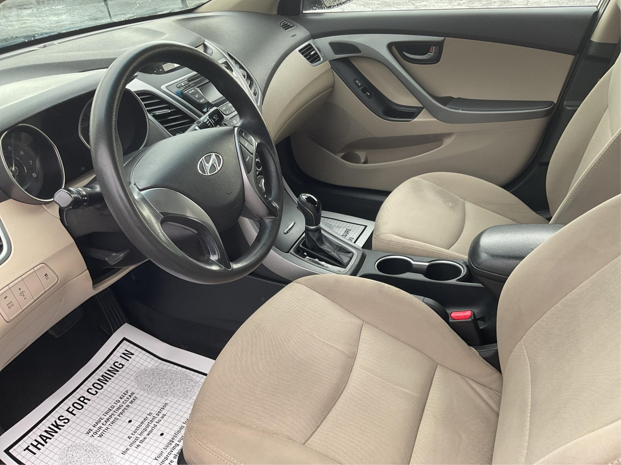 2014 Hyundai Elantra SE (5NPDH4AE2EH) with an Nu 1.8L I-4 DOHC engine, located at 1951 S Dayton Lakeview Rd., New Carlisle, OH, 45344, (937) 908-9800, 39.890999, -84.050255 - 2014 Hyundai Elantra SE - Photo#9