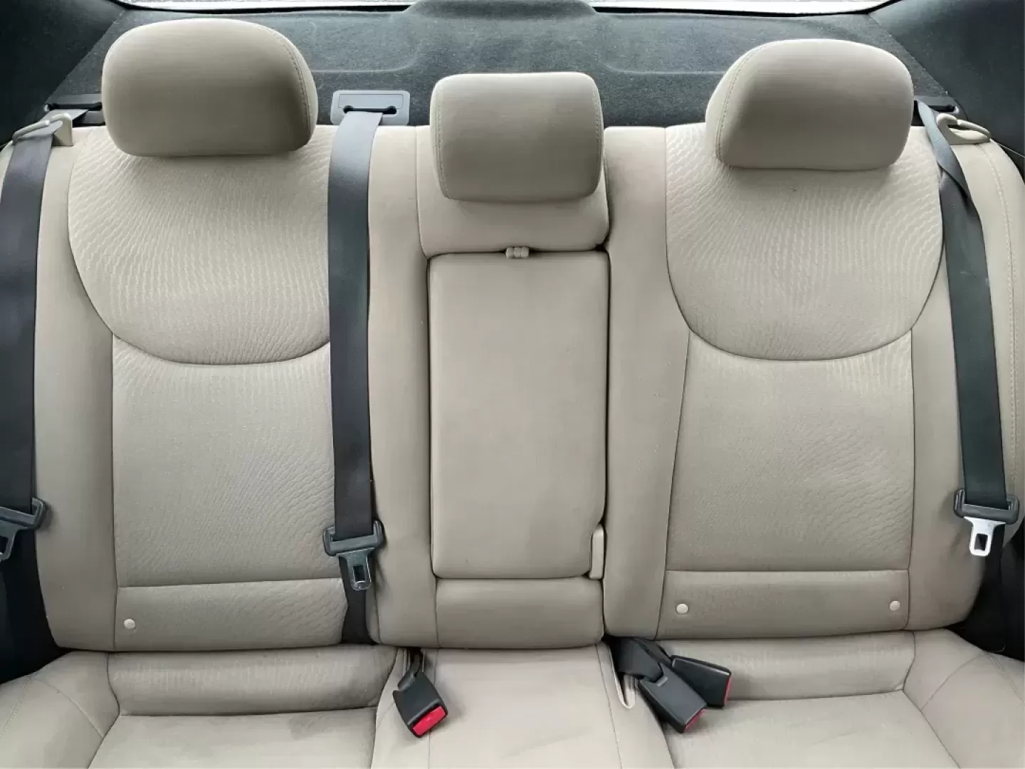 2014 Hyundai Elantra SE (5NPDH4AE2EH) with an Nu 1.8L I-4 DOHC engine, located at 1951 S Dayton Lakeview Rd., New Carlisle, OH, 45344, (937) 908-9800, 39.890999, -84.050255 - 2014 Hyundai Elantra SE - Photo#13