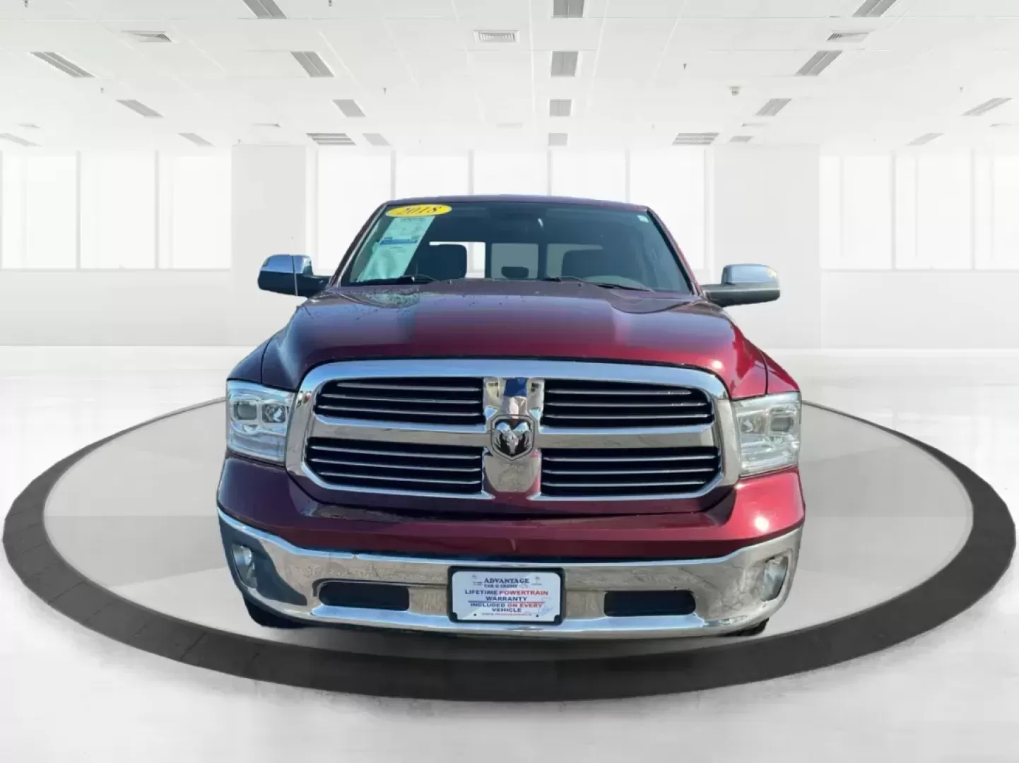 2018 Ram 1500 SLT Crew Cab SWB 4WD (1C6RR7LM9JS) with an 3.0L V6 DIESEL engine, 8-Speed Automatic transmission, located at 8750 N County Rd 25A, Piqua, OH, 45356, (937) 908-9800, 40.164391, -84.232513 - 2018 Ram 1500 SLT Crew Cab SWB 4WD - Photo#6