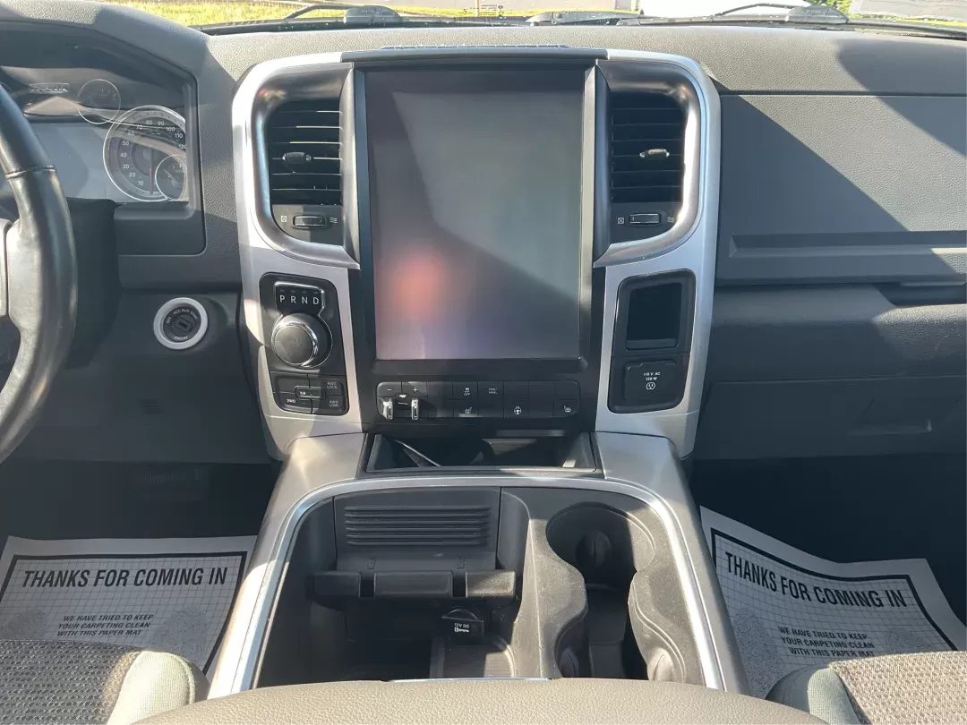 2018 Ram 1500 SLT Crew Cab SWB 4WD (1C6RR7LM9JS) with an 3.0L V6 DIESEL engine, 8-Speed Automatic transmission, located at 8750 N County Rd 25A, Piqua, OH, 45356, (937) 908-9800, 40.164391, -84.232513 - 2018 Ram 1500 SLT Crew Cab SWB 4WD - Photo#12