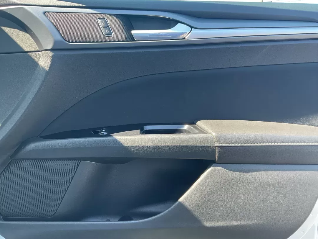 2014 Ford Fusion SE (3FA6P0H72ER) with an Other engine, located at 1099 N County Rd 25A , Troy, OH, 45373, (937) 908-9800, 40.057079, -84.212883 - 2014 Ford Fusion SE - Photo#18