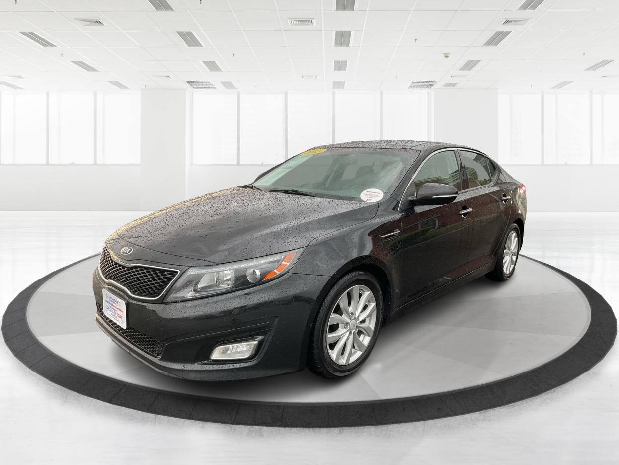 2015 Kia Optima EX (5XXGN4A76FG) with an Theta II 2.4L I-4 gasoline direct injection engine, located at 1099 N County Rd 25A , Troy, OH, 45373, (937) 908-9800, 40.057079, -84.212883 - Photo#8