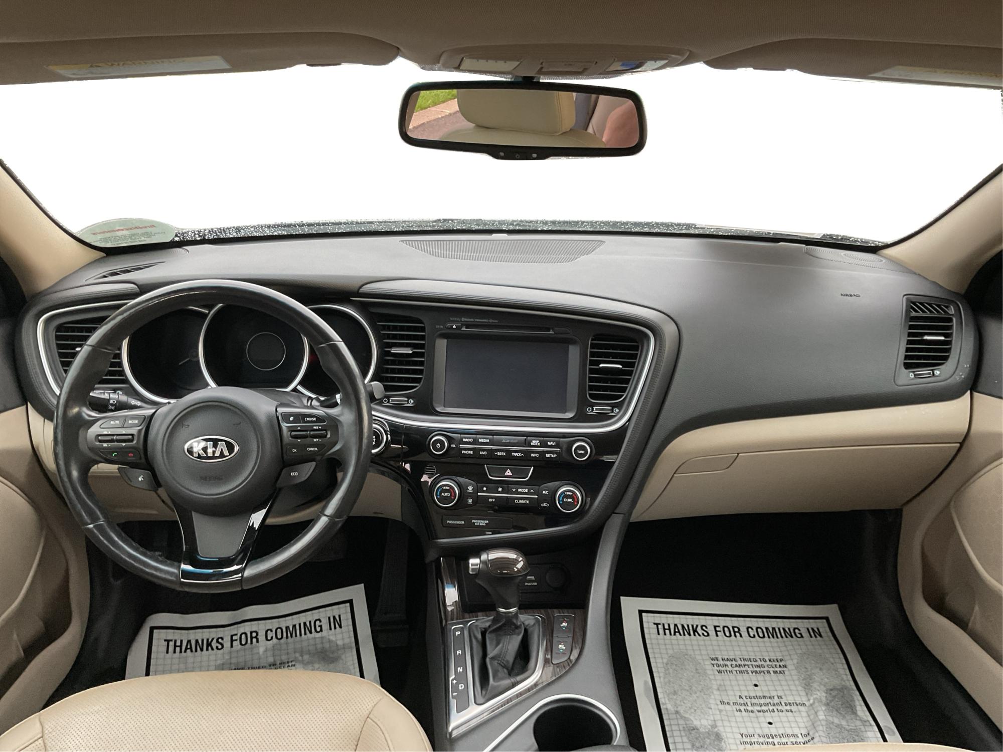 2015 Kia Optima EX (5XXGN4A76FG) with an Theta II 2.4L I-4 gasoline direct injection engine, located at 1099 N County Rd 25A , Troy, OH, 45373, (937) 908-9800, 40.057079, -84.212883 - Photo#19