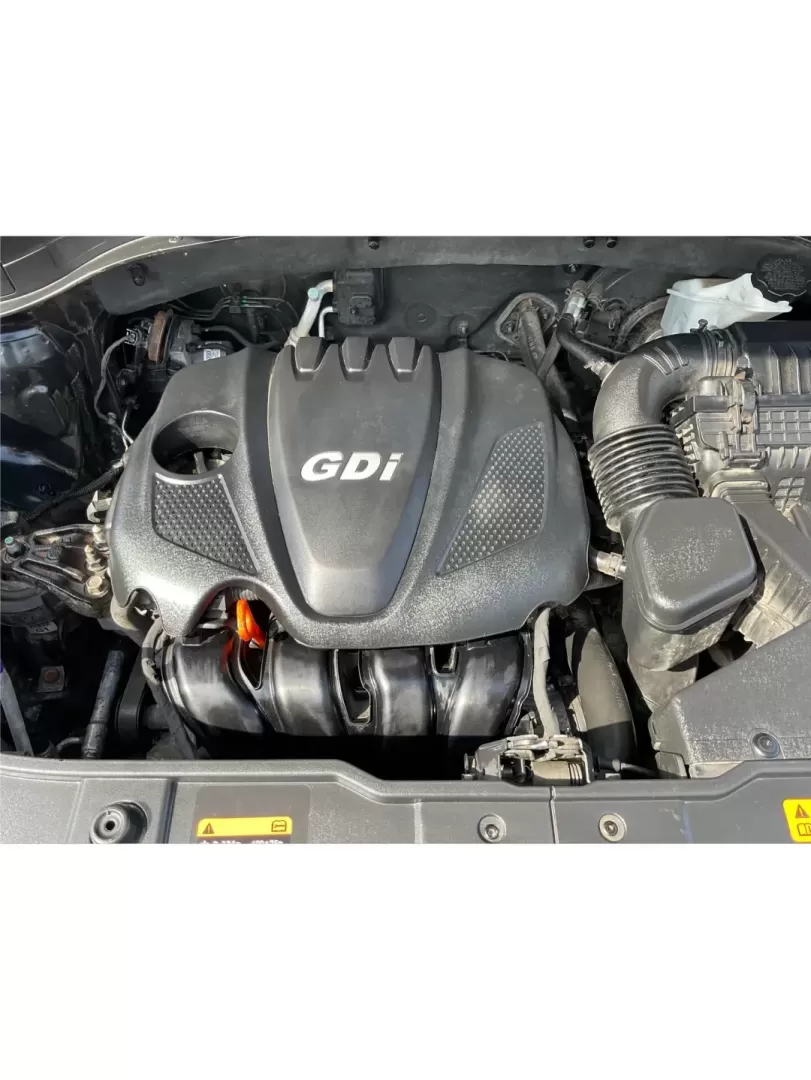 2015 Kia Sorento LX (5XYKT3A69FG) with an 2.4L I-4 gasoline direct injection engine, located at 1230 East Main St, Xenia, OH, 45385, (937) 908-9800, 39.688026, -83.910172 - 2015 Kia Sorento LX - Photo#9
