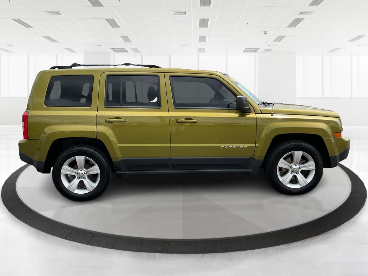 2012 Jeep Patriot Latitude 2WD (1C4NJPFA7CD) with an 2.0L L4 DOHC 16V engine, located at 401 Woodman Dr, Riverside, OH, 45431, (937) 908-9800, 39.760899, -84.123421 - Photo#1