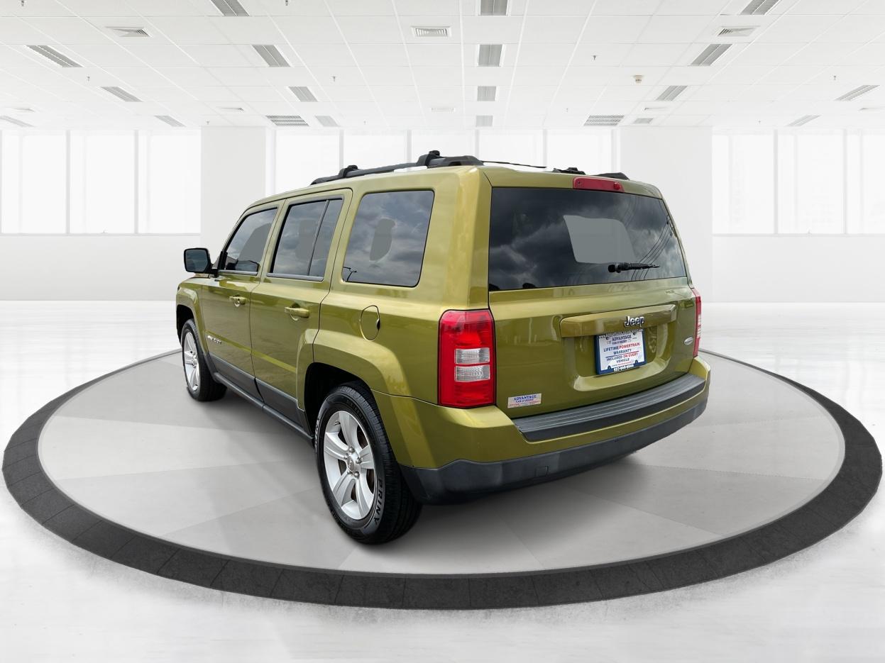 2012 Jeep Patriot Latitude 2WD (1C4NJPFA7CD) with an 2.0L L4 DOHC 16V engine, located at 401 Woodman Dr, Riverside, OH, 45431, (937) 908-9800, 39.760899, -84.123421 - Photo#5