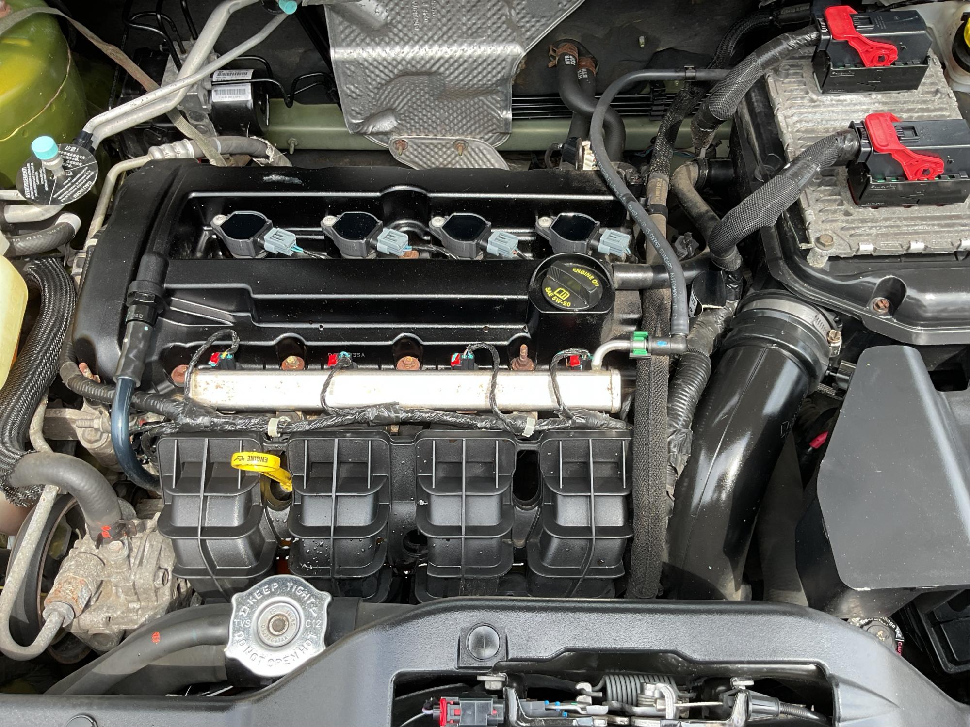 2012 Jeep Patriot Latitude 2WD (1C4NJPFA7CD) with an 2.0L L4 DOHC 16V engine, located at 401 Woodman Dr, Riverside, OH, 45431, (937) 908-9800, 39.760899, -84.123421 - Photo#11