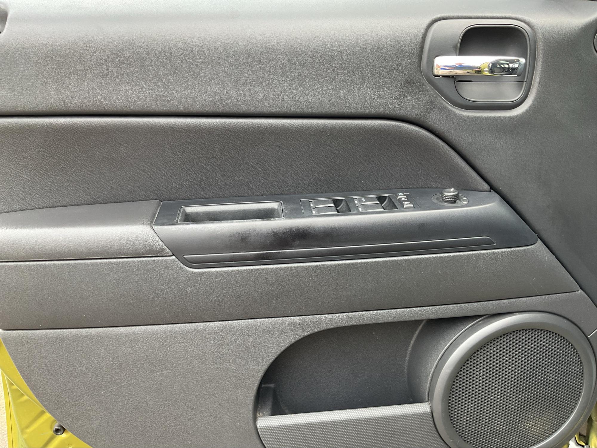 2012 Jeep Patriot Latitude 2WD (1C4NJPFA7CD) with an 2.0L L4 DOHC 16V engine, located at 401 Woodman Dr, Riverside, OH, 45431, (937) 908-9800, 39.760899, -84.123421 - Photo#17