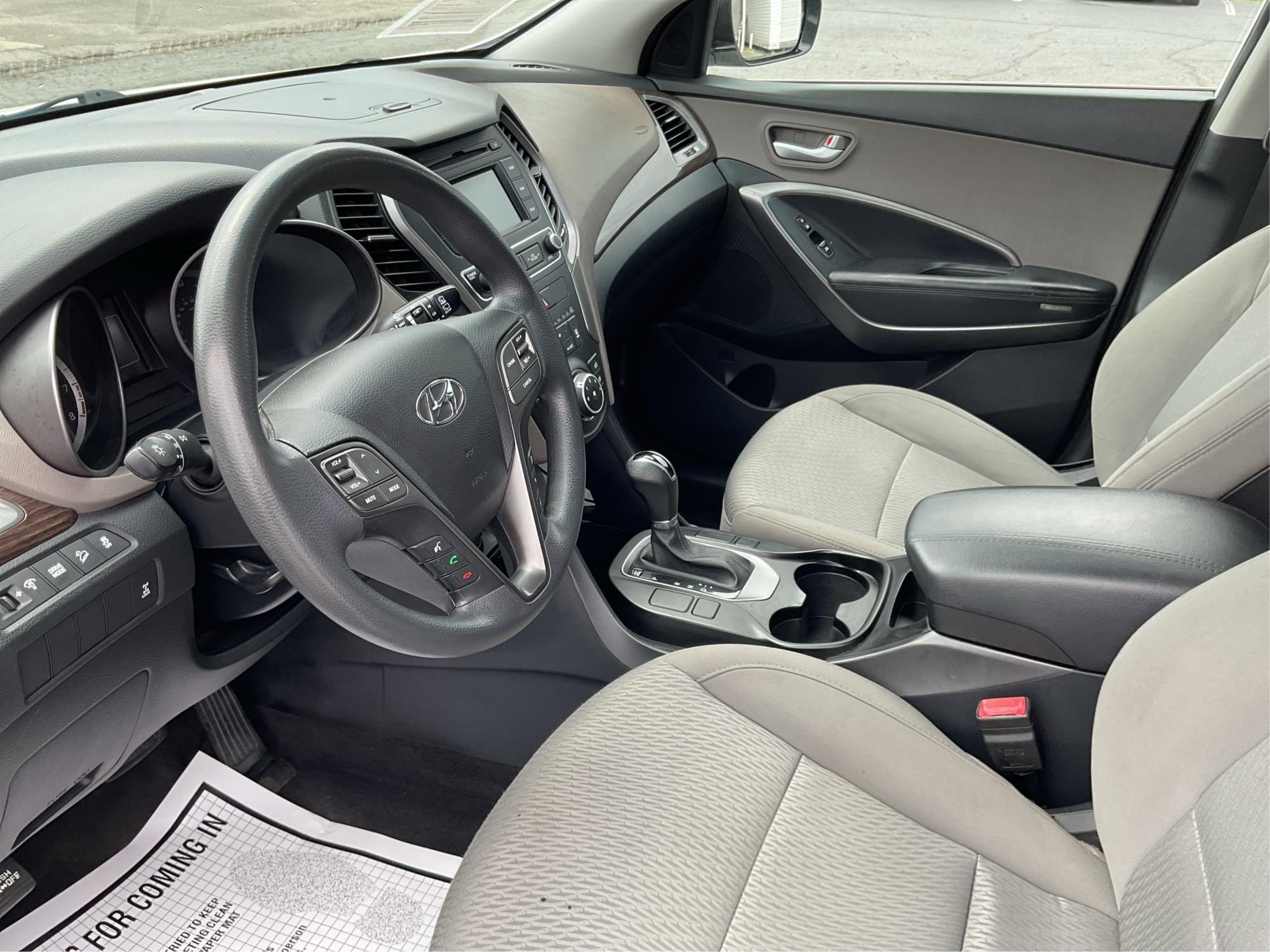 2017 Hyundai Santa Fe Sport 2.4L (5NMZTDLB4HH) with an Theta II 2.4L I-4 gasoline direct injection engine, located at 1951 S Dayton Lakeview Rd., New Carlisle, OH, 45344, (937) 908-9800, 39.890999, -84.050255 - Photo#9