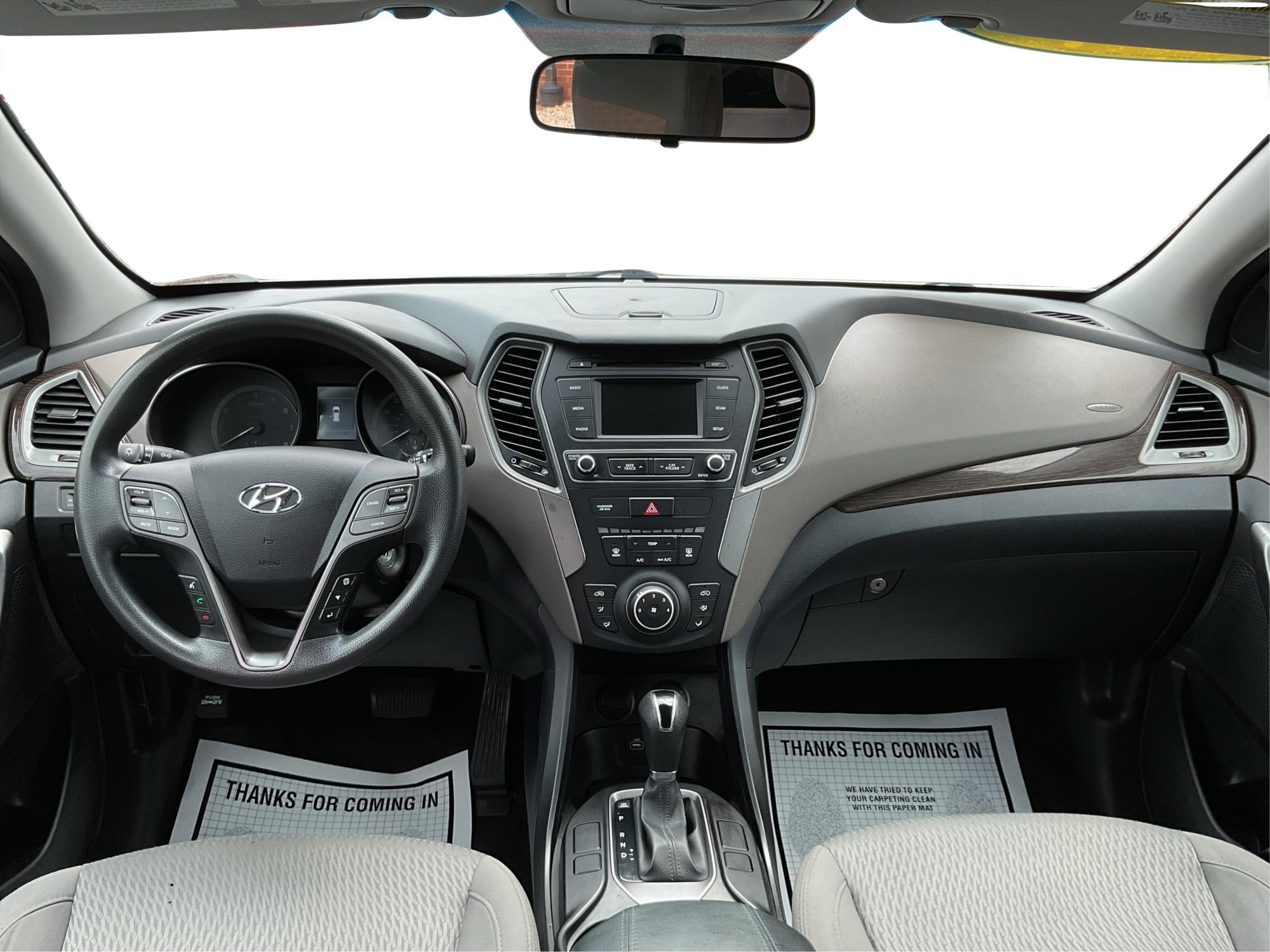 2017 Hyundai Santa Fe Sport 2.4L (5NMZTDLB4HH) with an Theta II 2.4L I-4 gasoline direct injection engine, located at 1951 S Dayton Lakeview Rd., New Carlisle, OH, 45344, (937) 908-9800, 39.890999, -84.050255 - Photo#19