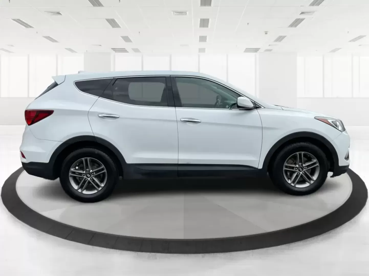 2017 Hyundai Santa Fe Sport 2.4L (5NMZTDLB4HH) with an Theta II 2.4L I-4 gasoline direct injection engine, located at 1951 S Dayton Lakeview Rd., New Carlisle, OH, 45344, (937) 908-9800, 39.890999, -84.050255 - Photo#1