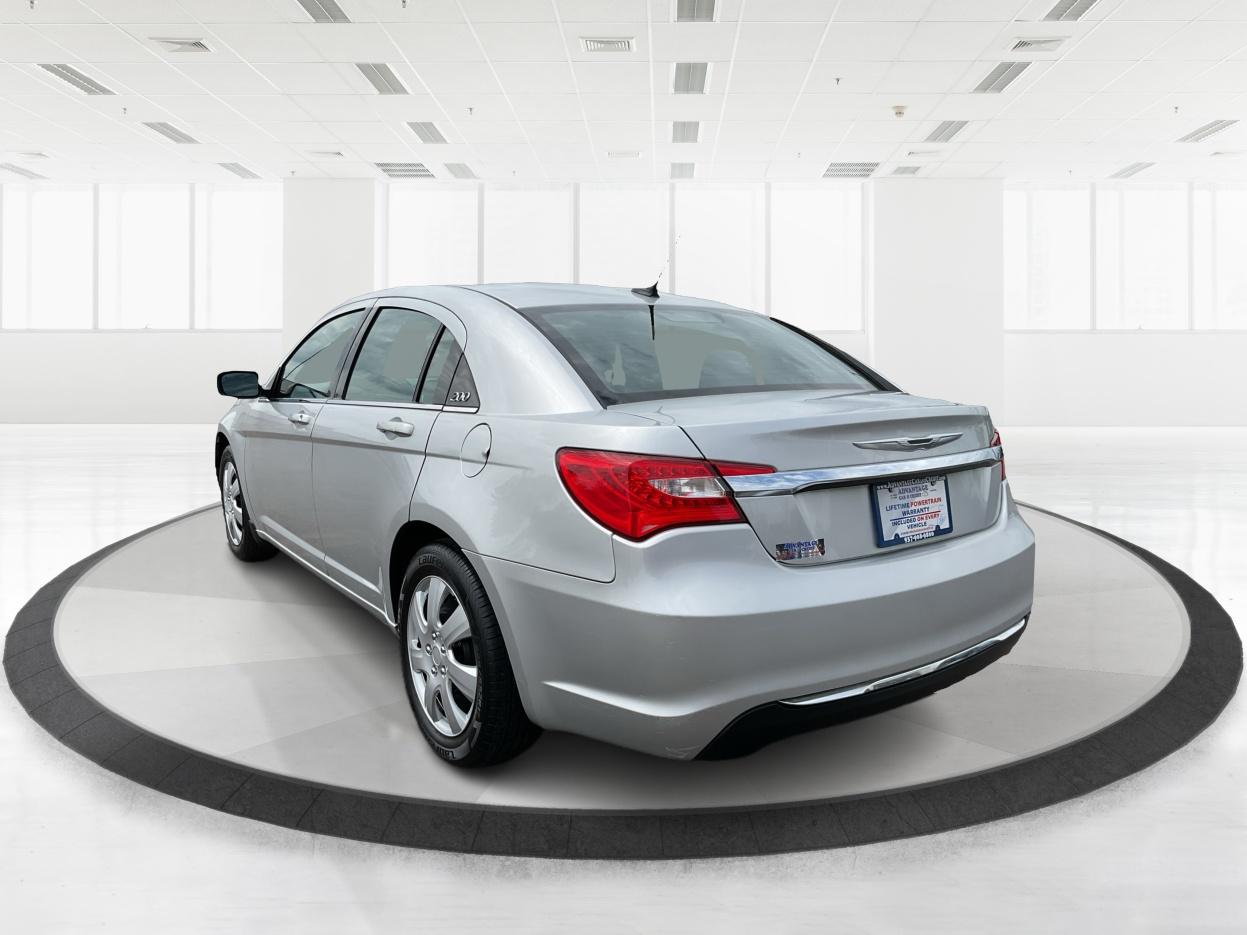 2012 Chrysler 200 LX (1C3CCBAB7CN) with an 2.4L L4 DOHC 16V engine, 6-Speed Automatic transmission, located at 1099 N County Rd 25A , Troy, OH, 45373, (937) 908-9800, 40.057079, -84.212883 - Photo#5