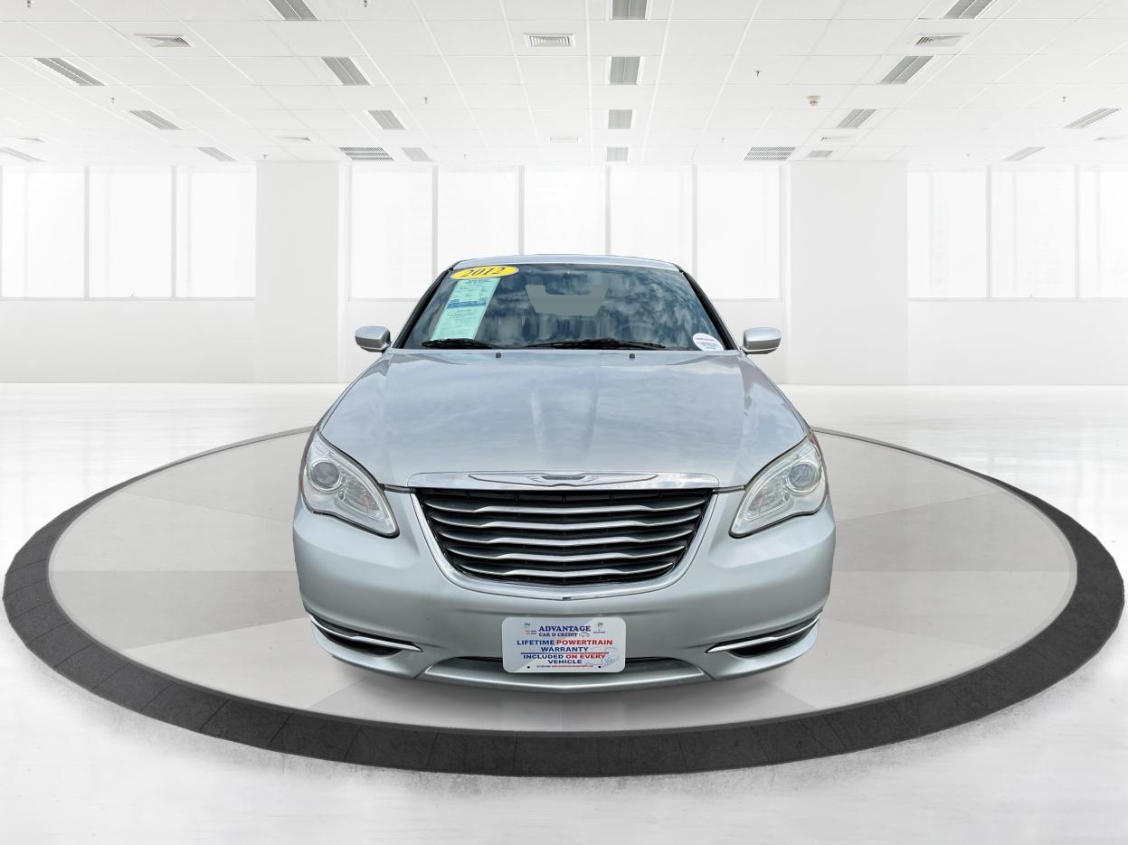 2012 Chrysler 200 LX (1C3CCBAB7CN) with an 2.4L L4 DOHC 16V engine, 6-Speed Automatic transmission, located at 1099 N County Rd 25A , Troy, OH, 45373, (937) 908-9800, 40.057079, -84.212883 - Photo#7