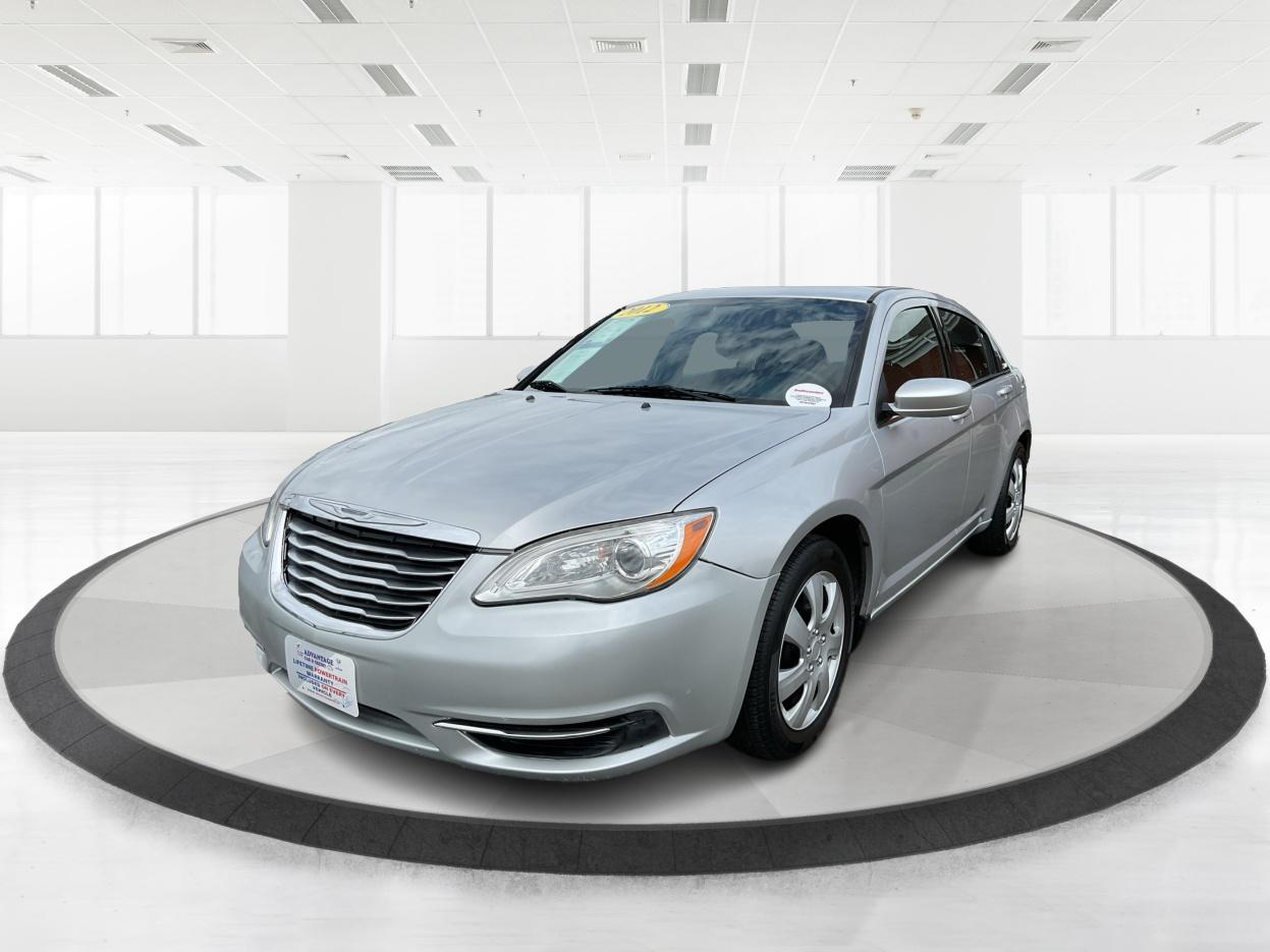 2012 Chrysler 200 LX (1C3CCBAB7CN) with an 2.4L L4 DOHC 16V engine, 6-Speed Automatic transmission, located at 1099 N County Rd 25A , Troy, OH, 45373, (937) 908-9800, 40.057079, -84.212883 - Photo#8