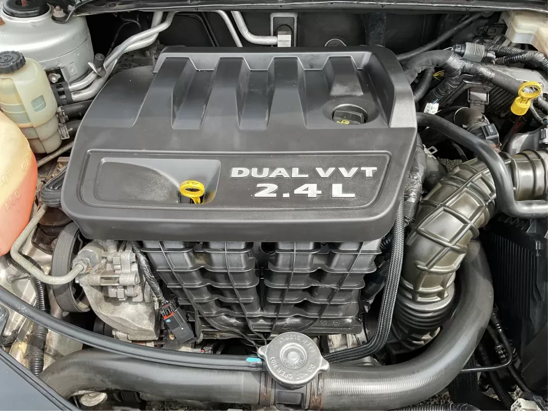 2012 Chrysler 200 LX (1C3CCBAB7CN) with an 2.4L L4 DOHC 16V engine, 6-Speed Automatic transmission, located at 1099 N County Rd 25A , Troy, OH, 45373, (937) 908-9800, 40.057079, -84.212883 - 2012 Chrysler 200 LX - Photo#10