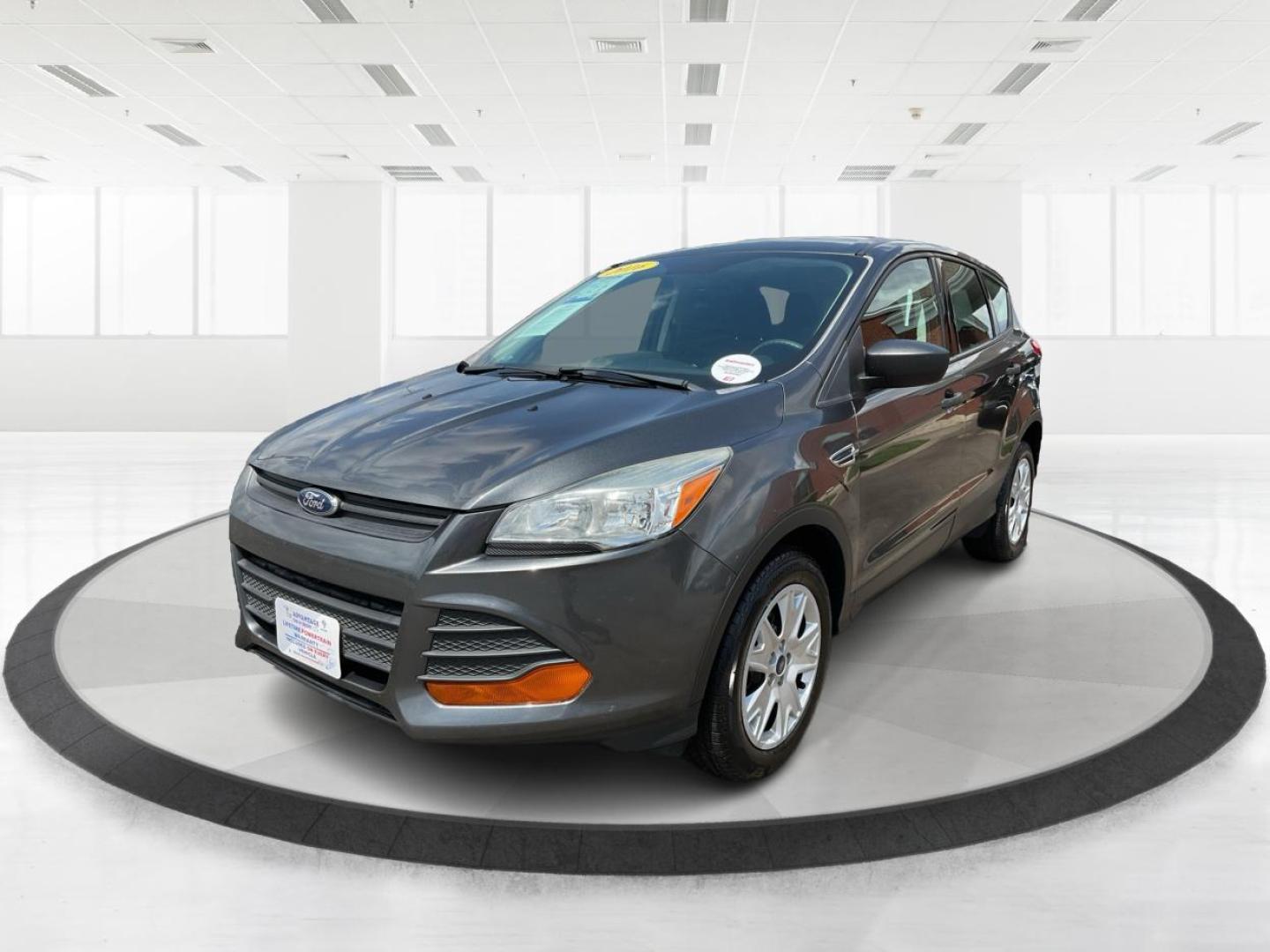 2016 Ford Escape S (1FMCU0F78GU) with an Duratec 2.5L I-4 DOHC engine, located at 880 E. National Road, Vandalia, OH, 45377, (937) 908-9800, 39.891918, -84.183594 - 2016 Ford Escape S - Photo#8