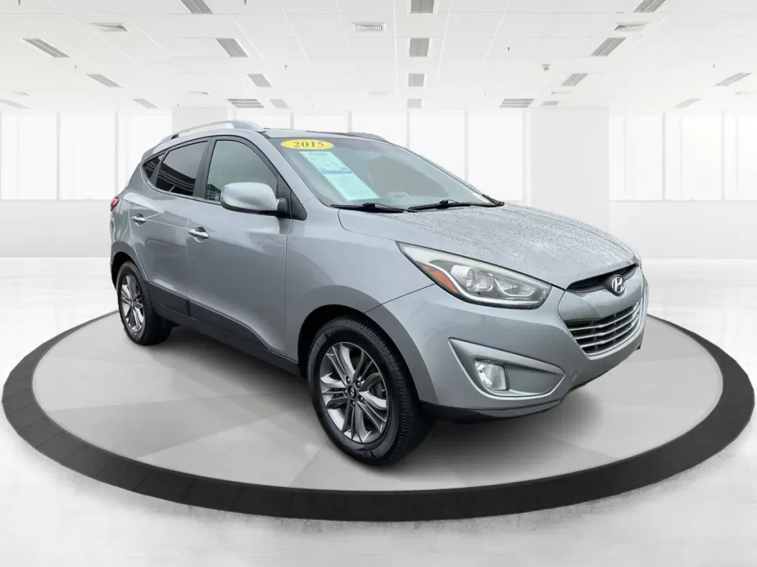 2015 Hyundai Tucson SE (KM8JUCAG2FU) with an Theta II 2.4L I-4 gasoline direct injection engine, located at 880 E. National Road, Vandalia, OH, 45377, (937) 908-9800, 39.891918, -84.183594 - 2015 Hyundai Tucson SE - Photo#0