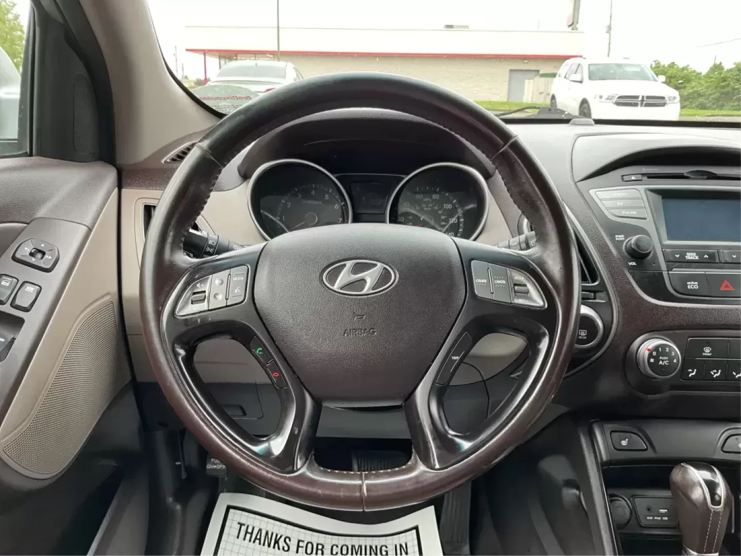 2015 Hyundai Tucson SE (KM8JUCAG2FU) with an Theta II 2.4L I-4 gasoline direct injection engine, located at 880 E. National Road, Vandalia, OH, 45377, (937) 908-9800, 39.891918, -84.183594 - 2015 Hyundai Tucson SE - Photo#15