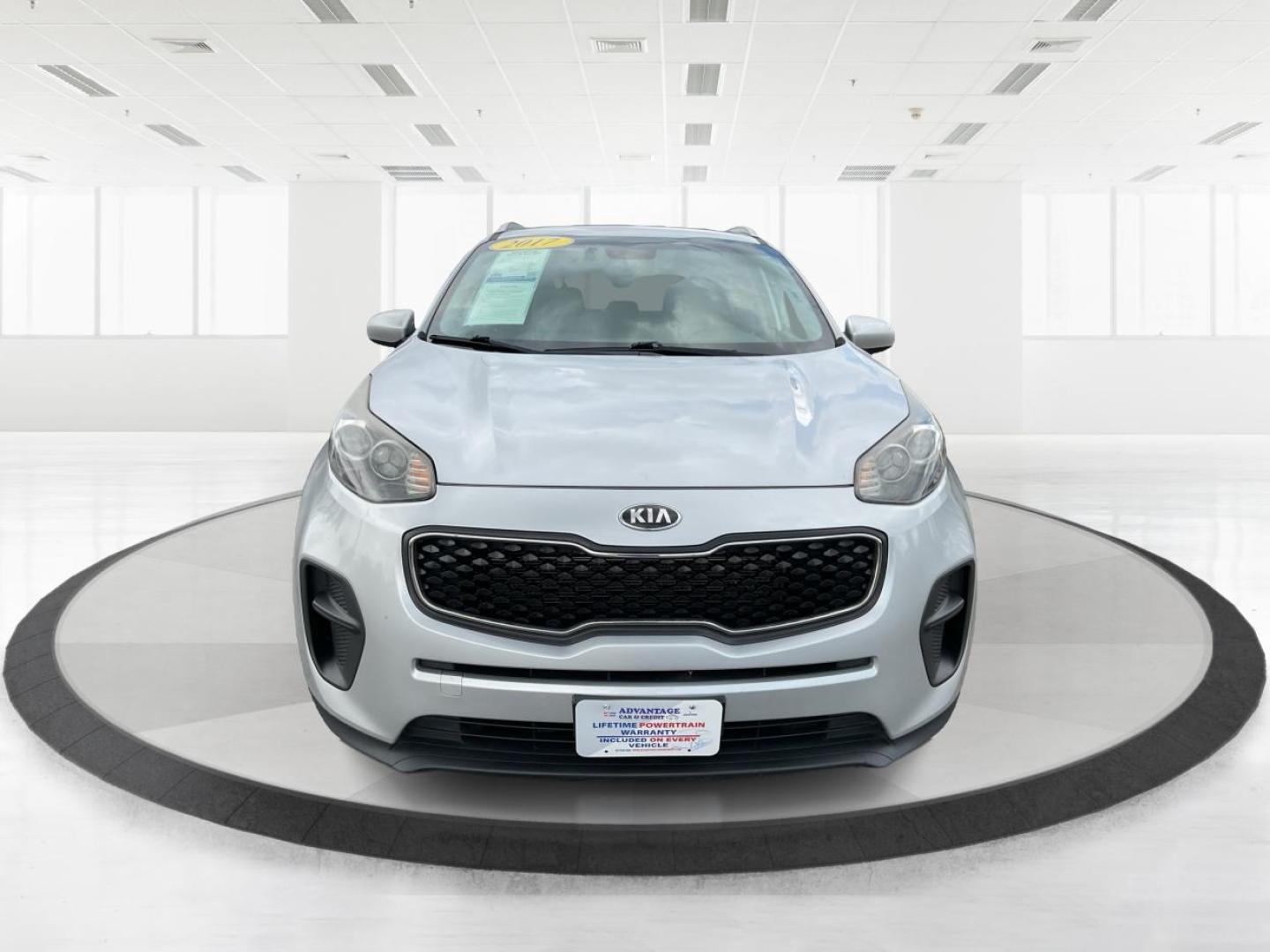 2017 Kia Sportage LX (KNDPM3AC2H7) with an Theta II 2.4L I-4 gasoline direct injection engine, located at 1230 East Main St, Xenia, OH, 45385, (937) 908-9800, 39.688026, -83.910172 - Photo#7