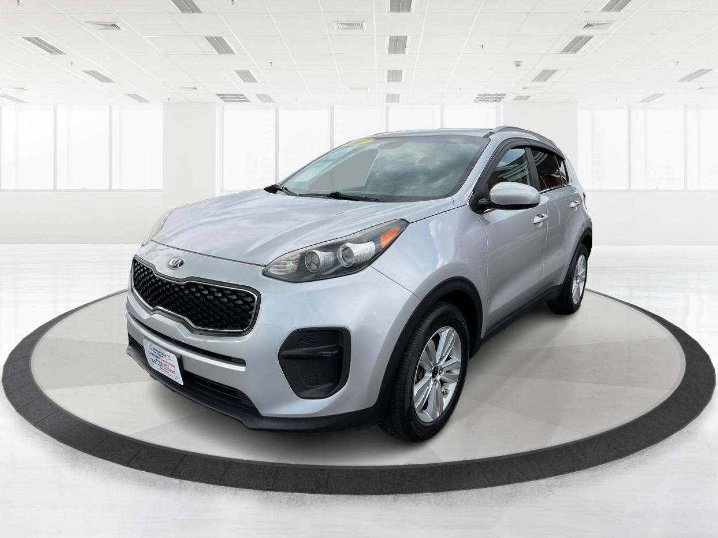 2017 Kia Sportage LX (KNDPM3AC2H7) with an Theta II 2.4L I-4 gasoline direct injection engine, located at 1230 East Main St, Xenia, OH, 45385, (937) 908-9800, 39.688026, -83.910172 - Photo#8