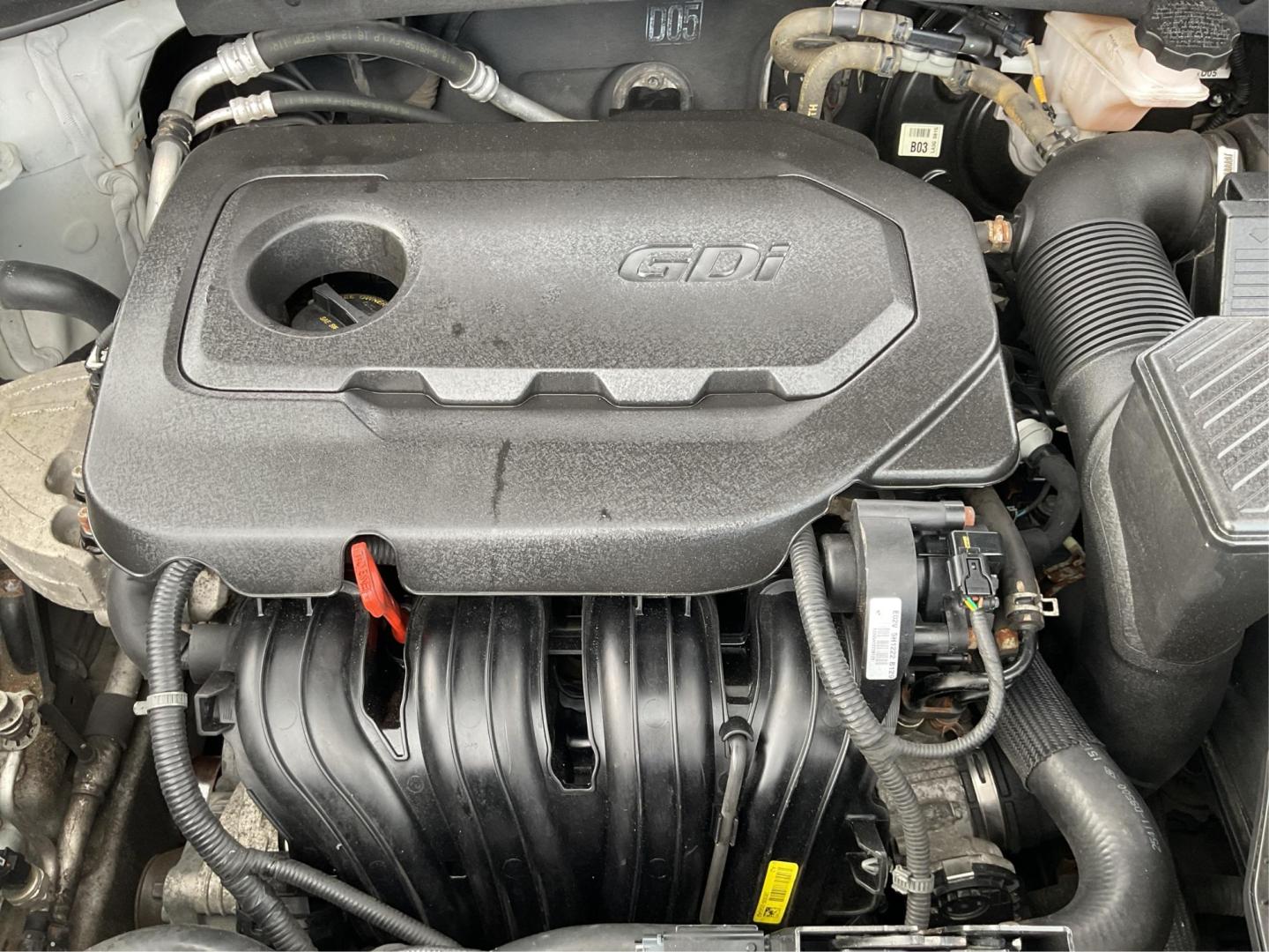 2017 Kia Sportage LX (KNDPM3AC2H7) with an Theta II 2.4L I-4 gasoline direct injection engine, located at 1230 East Main St, Xenia, OH, 45385, (937) 908-9800, 39.688026, -83.910172 - Photo#11
