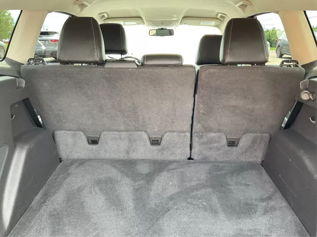 2015 Ford Escape Titanium (1FMCU9J95FU) with an Other engine, located at 1230 East Main St, Xenia, OH, 45385, (937) 908-9800, 39.688026, -83.910172 - 2015 Ford Escape Titanium - Photo#10