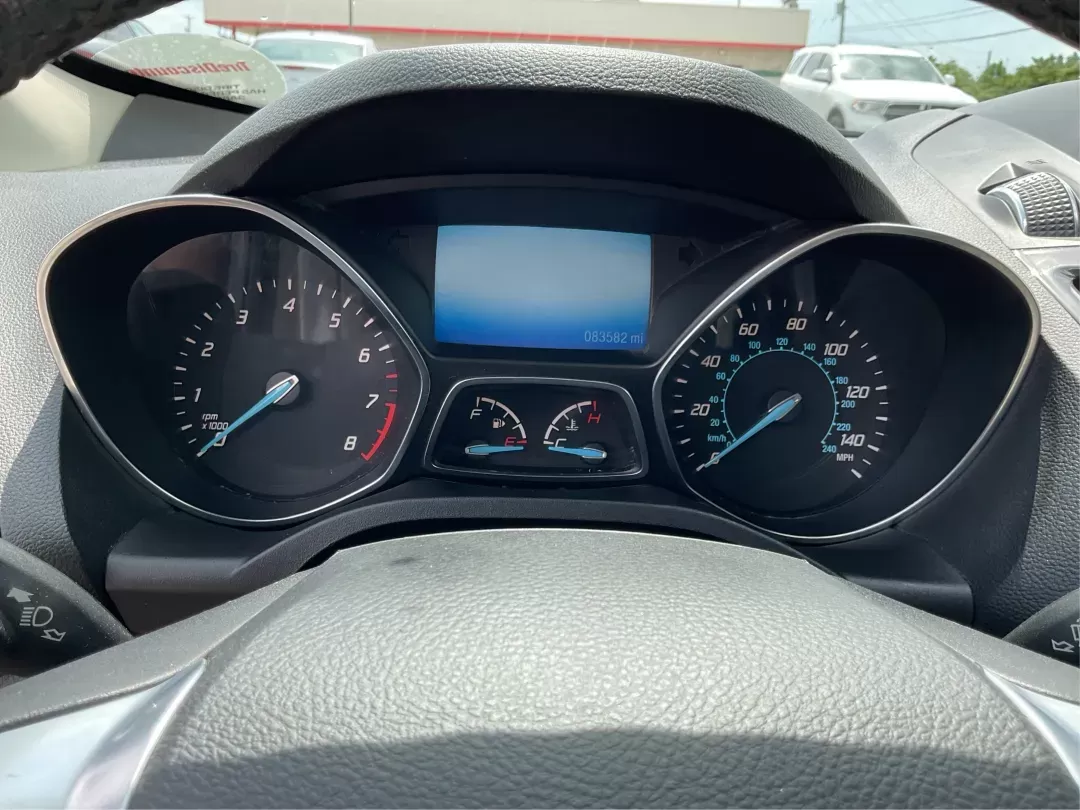 2015 Ford Escape Titanium (1FMCU9J95FU) with an Other engine, located at 1230 East Main St, Xenia, OH, 45385, (937) 908-9800, 39.688026, -83.910172 - 2015 Ford Escape Titanium - Photo#13