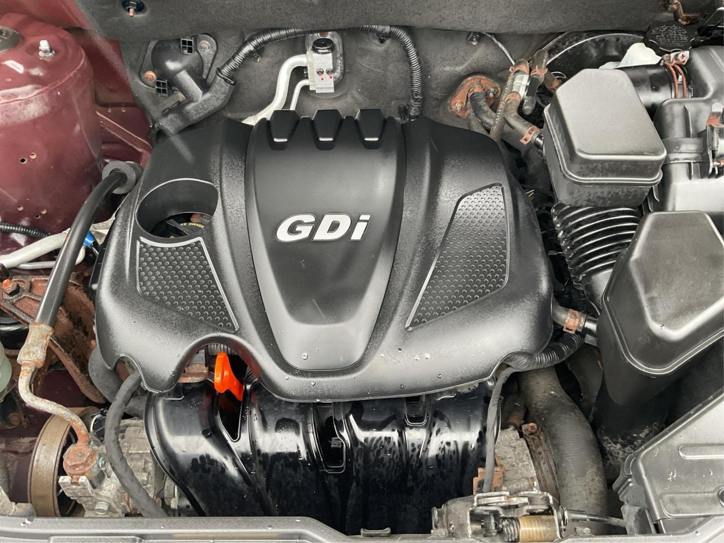 2012 Kia Sorento LX (5XYKTDA6XCG) with an 2.4L I-4 gasoline direct injection engine, located at 880 E. National Road, Vandalia, OH, 45377, (937) 908-9800, 39.891918, -84.183594 - One Owner - Photo#11